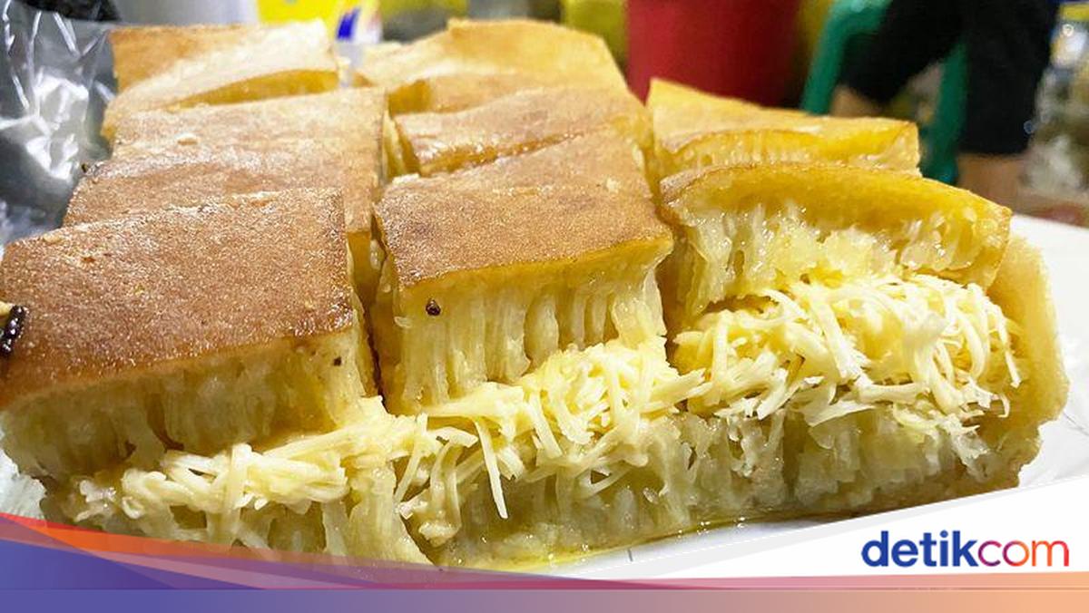 Martabak Manis Shcohidi: Rasa Manis yang Menggigit Jiwa di Cilacap